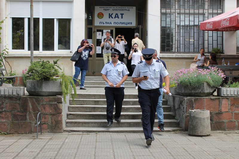 Прокуратурата повдигна обвинение и на бивш полицай по случая „КАТ-Благоевград"