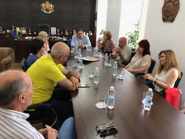 Шумен търси рентгенолози