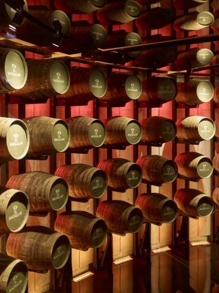 Най-колекционираната марка уиски в света The Macallan отвори нова дестилерия