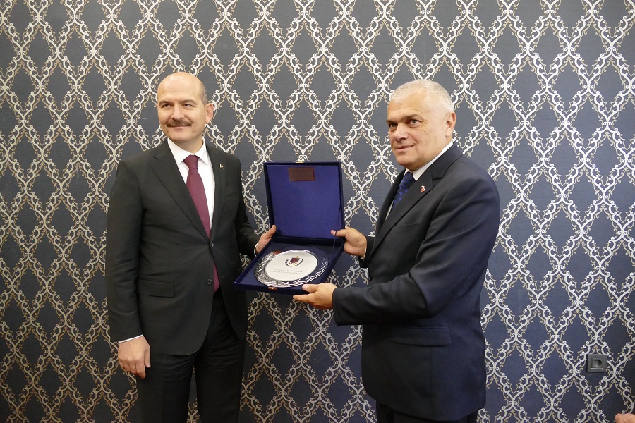 Валентин Радев: Необходимо е до европейските партньори да достига повече информация за направеното от нас