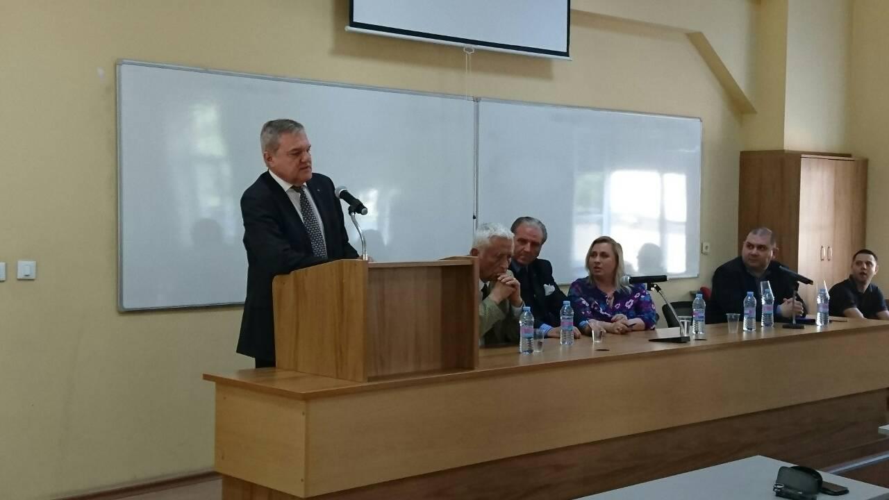 Румен Петков: Професор Консоло успя да защити името на Сергей Антонов и на България в изключително сурови условия