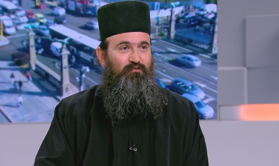 Отец Никанор: Не са ме изгонили от Зографския манастир