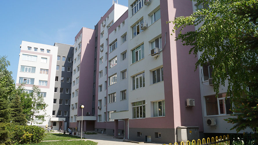 Първите седем блока вече са готови
