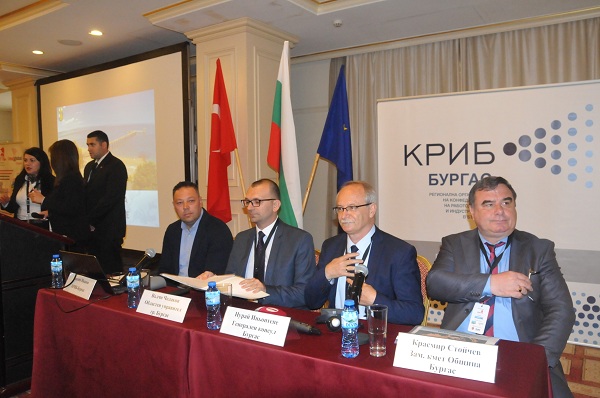 Генералният консул на Турция в Бургас: Ако имаше морски връзки Ене Ада-Бургас, бизнесът щеше да се развива по-добре