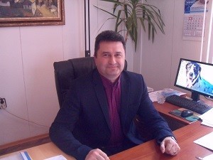 Нападнаха заместник-кмета на Ловеч пред дома му