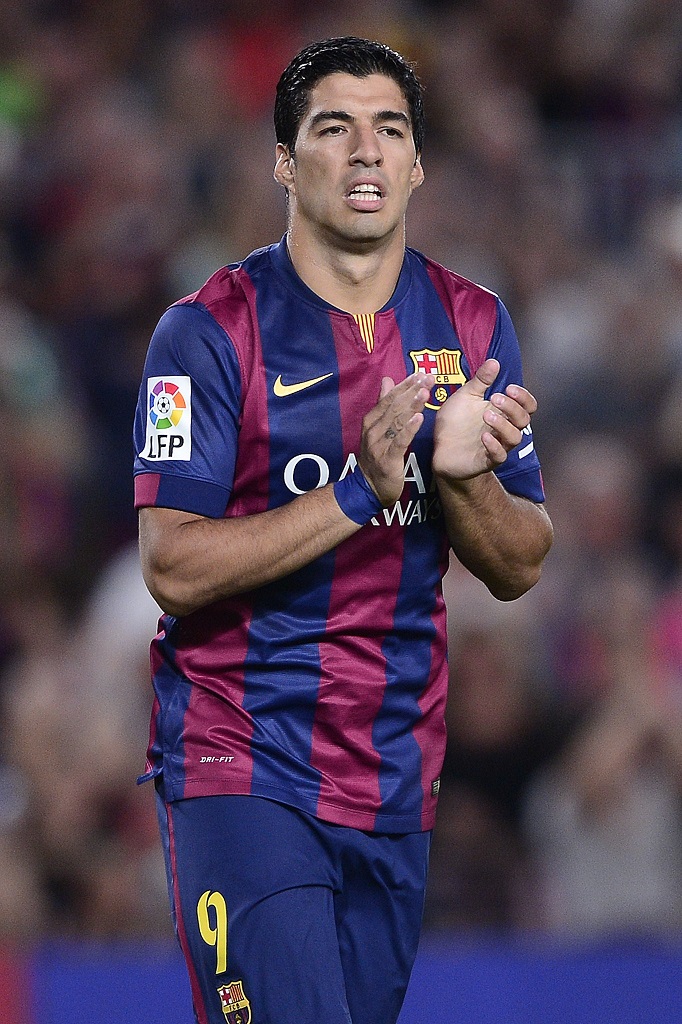 Историческият сезон за „Барса“ продължава