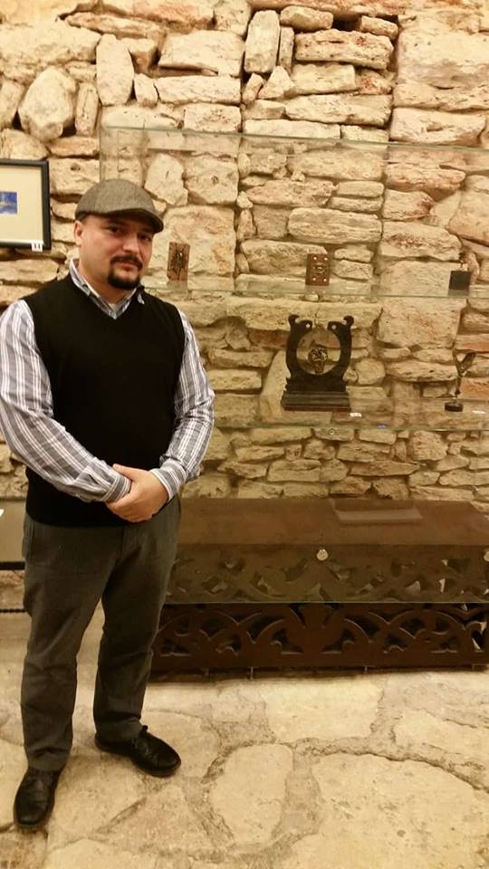Изложба на учители в подкрепа на деца в неравностойно положение