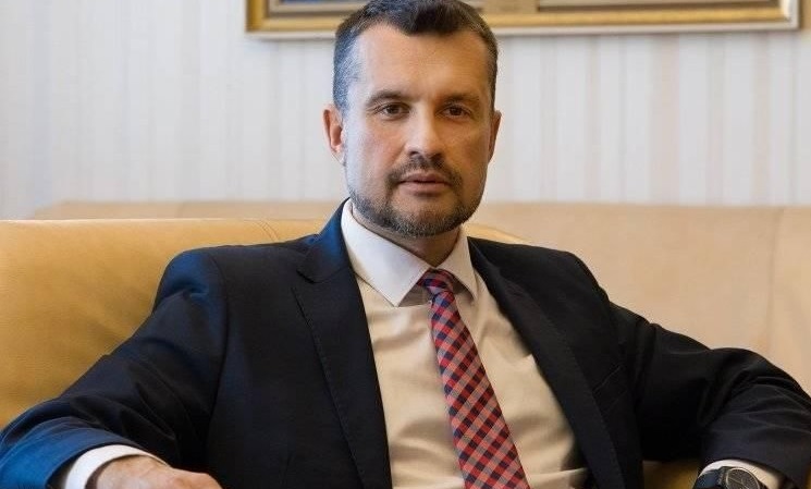 Втори началник на кабинета напуска президента Румен Радев