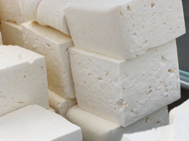 Слагат таван на водата в сиренето