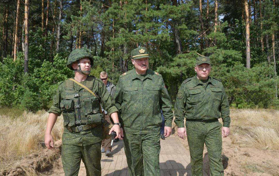 Границите на Беларус остават отворени въпреки изявлението на Лукашенко