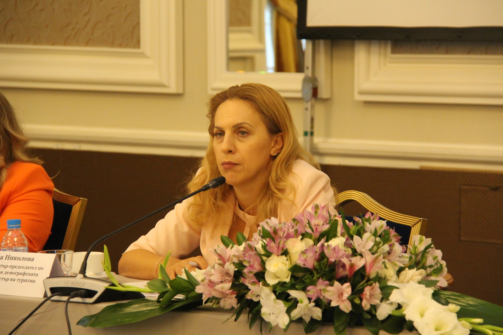 Министър Николова: Ще търсим консенсус за рестарт на туризма и реклама на България като безопасна дестинация