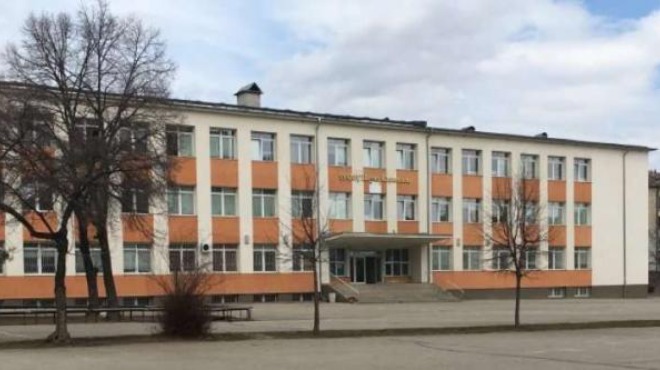 Започва тестването на контактните ученици на заразените преподаватели от 55 СУ в София