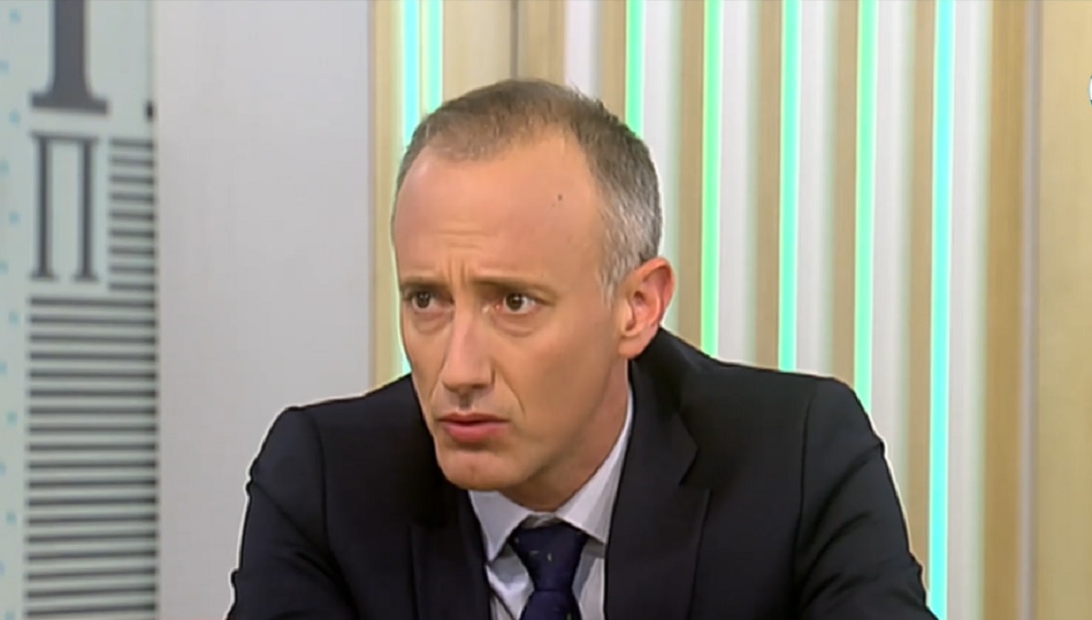 Красимир Вълчев: Към изпитите по БЕЛ и математика ще се добавят части от обществените и природни науки