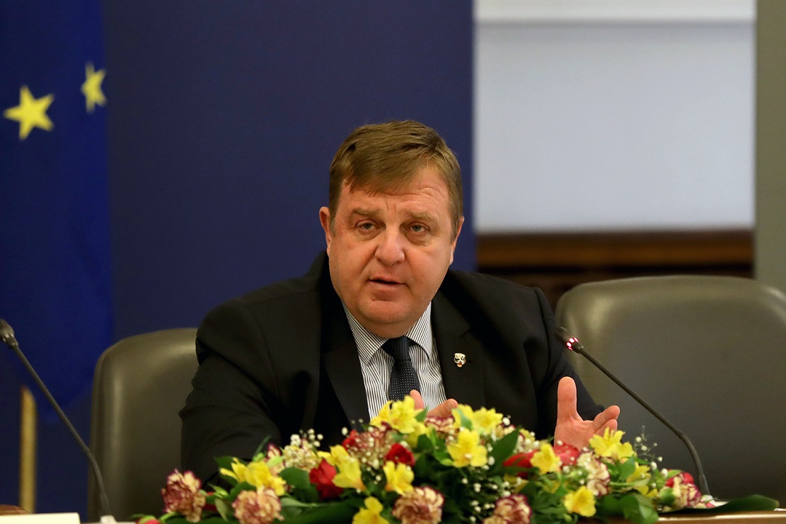 Каракачанов: Радвам се, че предложените от мен мерки за подпомагане на земеделските производители бяха приети от министър Танева
