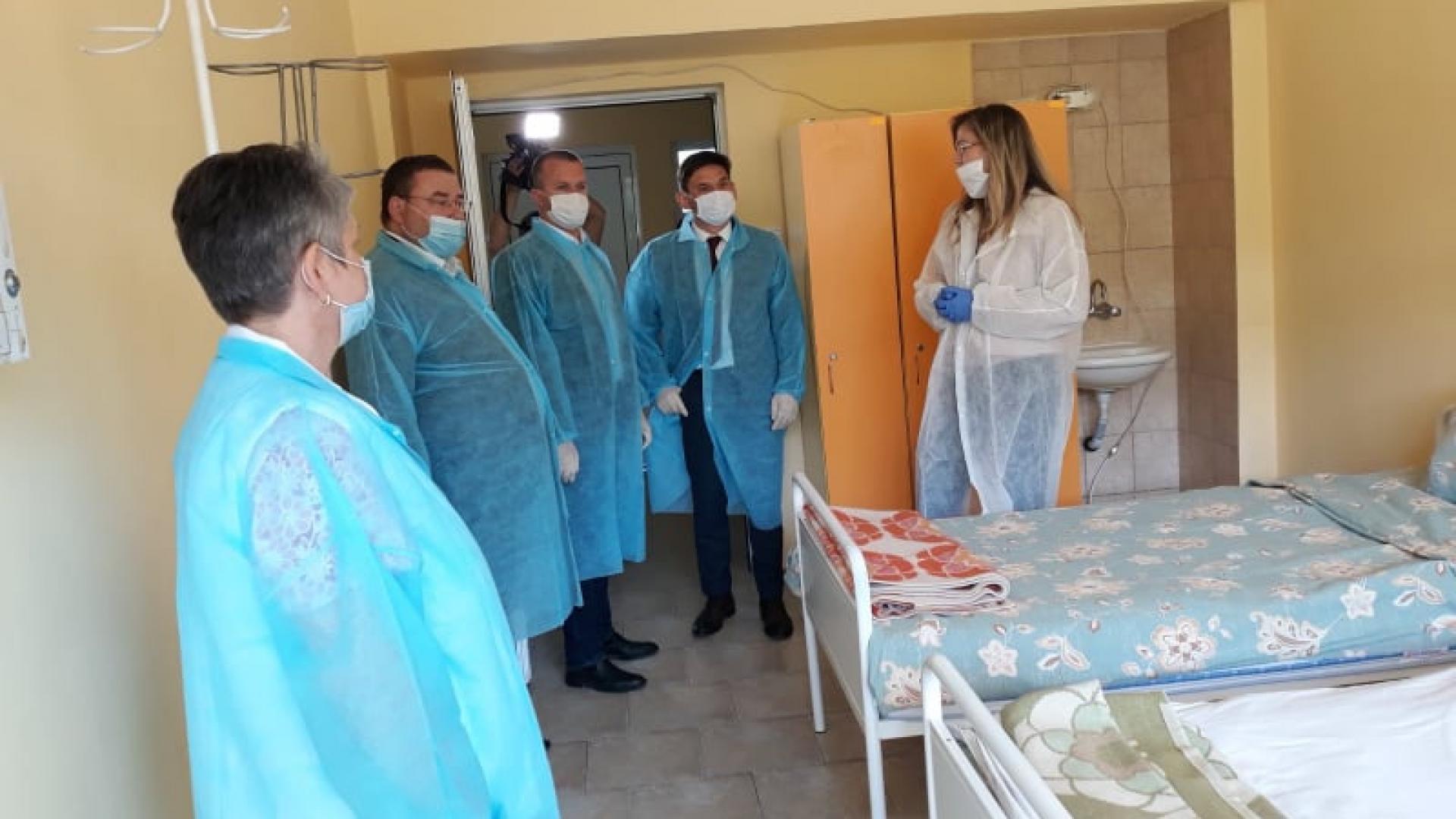 Болниците в Плевен, Тутракан и Свищов с дарения от Делян Пеевски