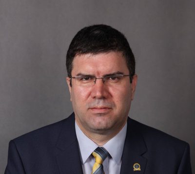 Проф. Андрей Захариев от Стопанската академия „Д. А. Ценов“ в Свищов пред „Труд“: Дистанционните изпити ще реформират висшите училища