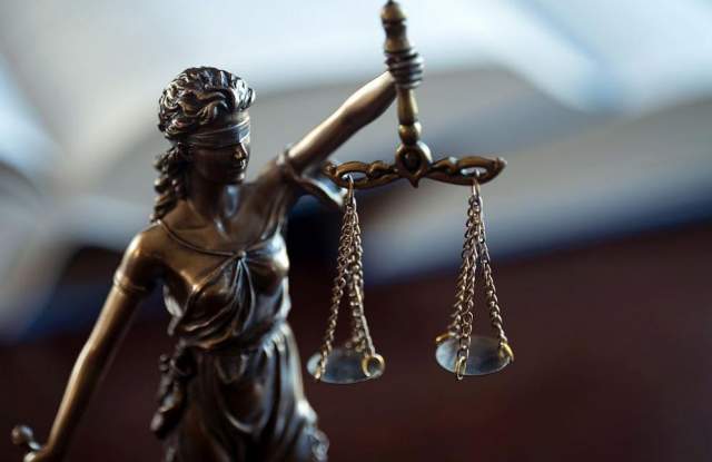 Дадоха на съд вуйчо за блудествени действия с малолетната му племенница