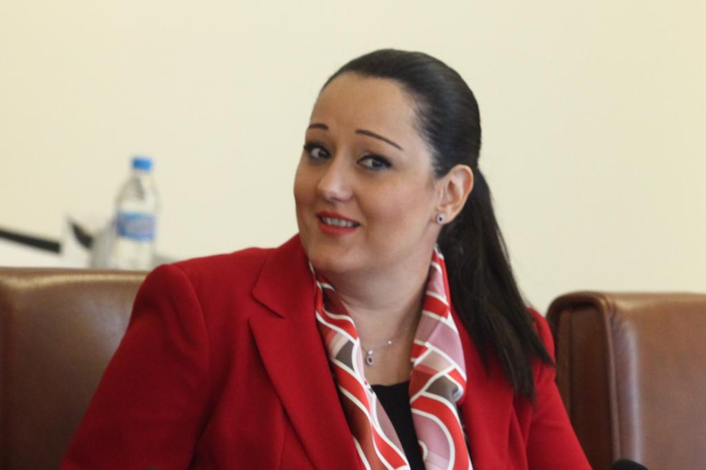 Лиляна Павлова се връща в парламента