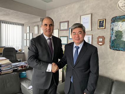 Правим с Китай евтини автобуси на ток