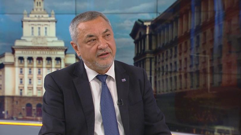 Валери Симеонов: Не поставям под съмнение състоянието на децата с увреждания, но с него се спекулира