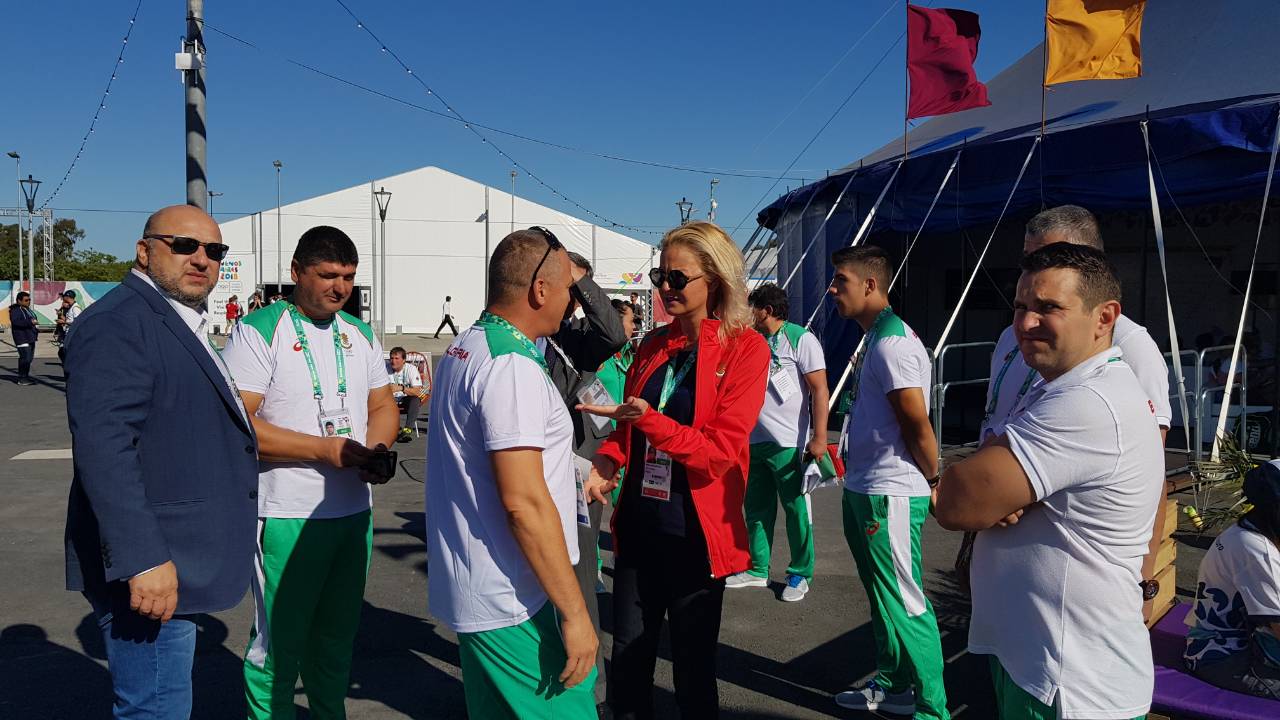 Премии за всички медали от Буенос Айрес