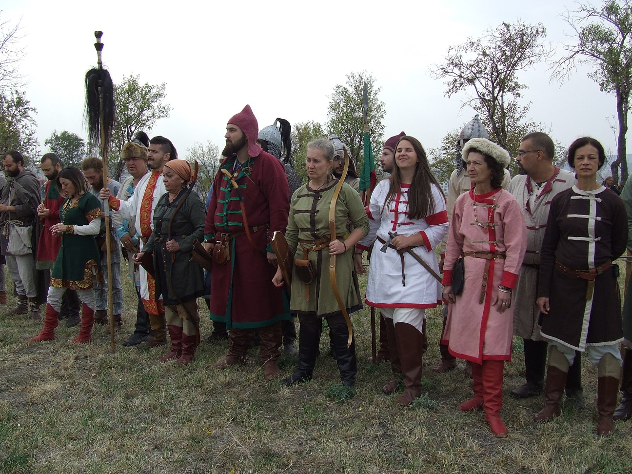 Джигити, стрелци с лък и гладиатори се събраха на събор в Сливен