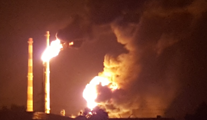 Експлозия в рафинерия в Германия, най-малко осем души са ранени