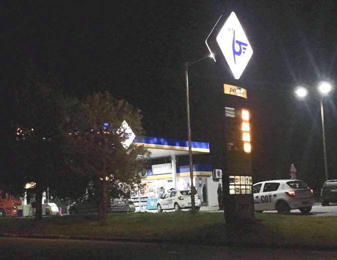 Година затвор за обир на бензиностанция