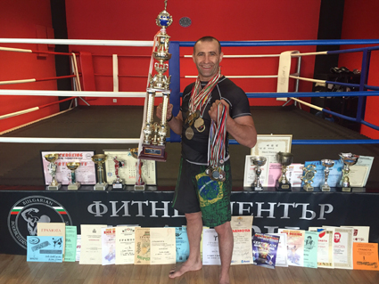 Слави Славов: Невъзможно е да победиш този, който не се отказва