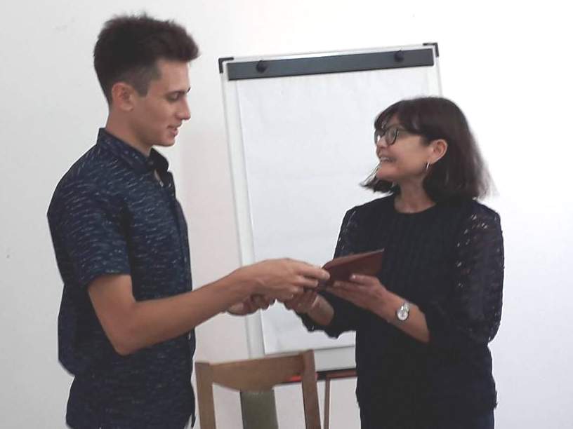 Национална диплома за шуменски отличник