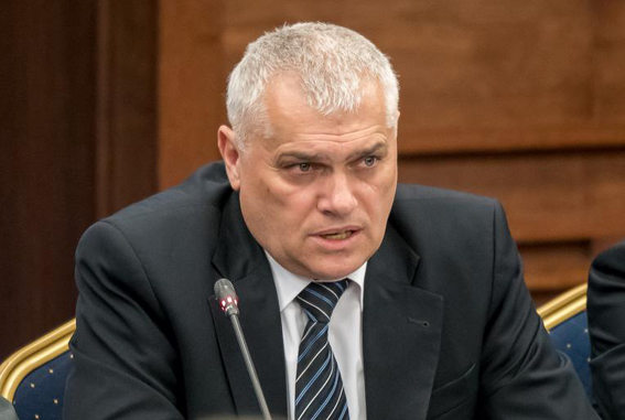 Вътрешният министър: Работим и по версията чумата да се разпространява умишлено