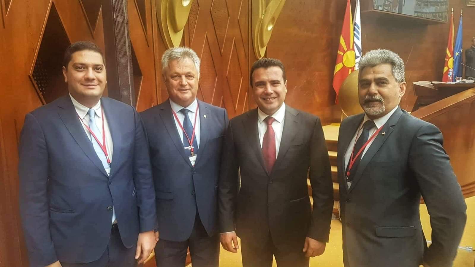 Депутатите от ГЕРБ Христо Гаджев и Пламен Манушев разговаряха с македонския премиер Зоран Заев