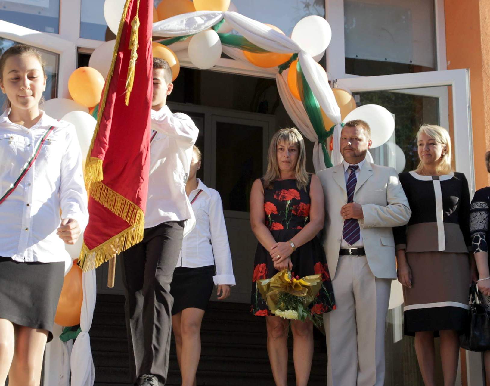 Школски директор сам си предизвика вот на доверие