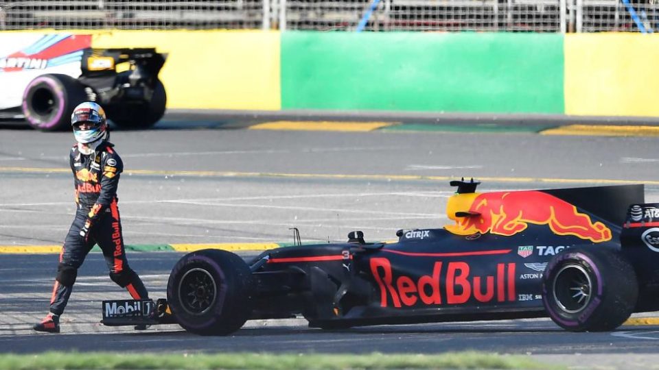 Наказват Рикардо на старта в Канада