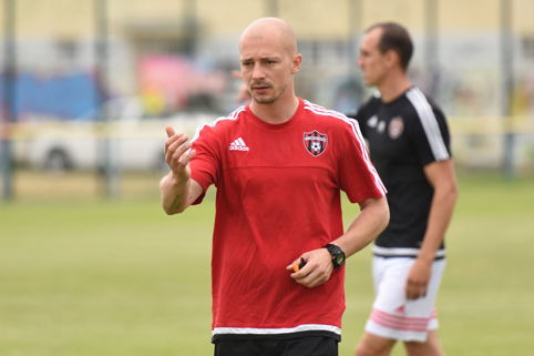 Ровят под титлата в Словакия