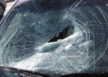 Катастрофа между пътнически автобус и две коли на пътя Русе-Бяла