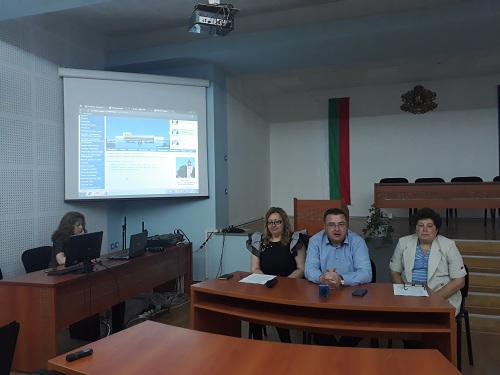 Община Свищов отвори система за електронен прием в първи клас
