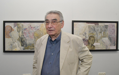 Светлин Русев  прекрачи Отвъд