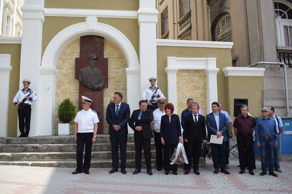 Подготвя се нов конкурс за патрулни кораби на ВМС