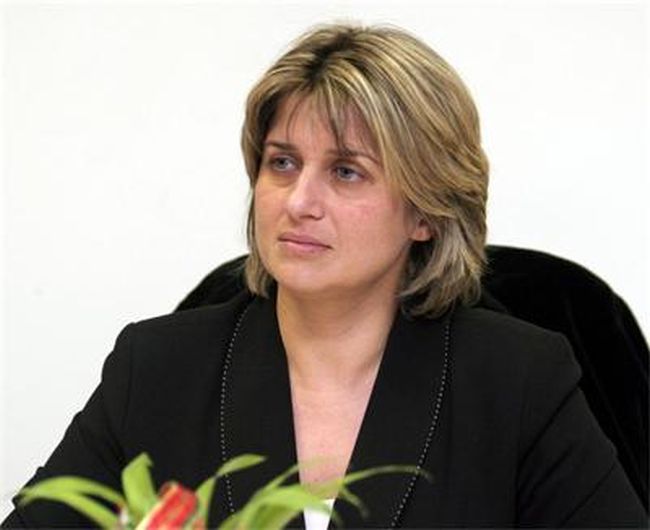 Депутатът Весела Лечева в Раданово: Малките населени места са в периферията на националната политика