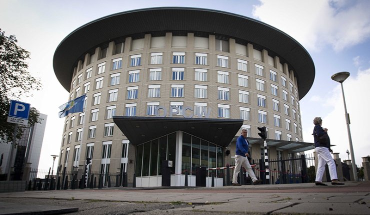"Отровени" жители на Дума разказаха в централата на ОЗХО за фалшивата химическа атака