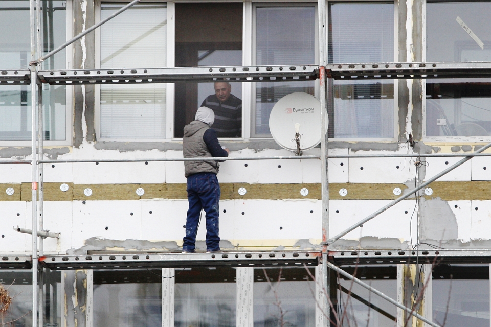 Над 40% от българите са готови да платят малка сума за санирането на жилището си