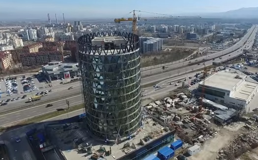Вижте как върви строителството на наклонената кула на Цариградско шосе (ВИДЕО)