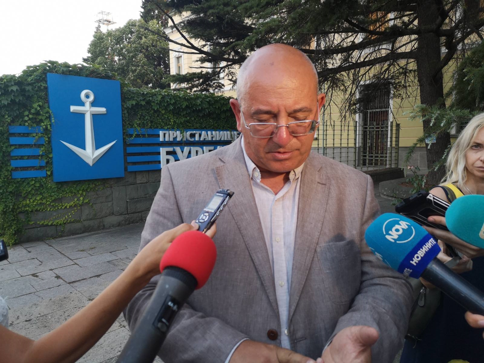Емил Димитров: У нас не се горят радиоактивни отпадъци