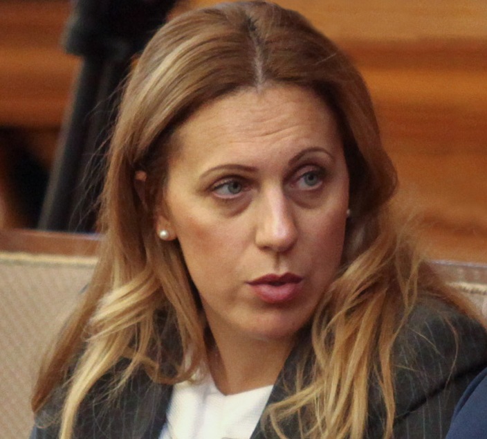 Марияна Николова: Щетите за туризма са огромни и трудно могат да бъдат преодолени