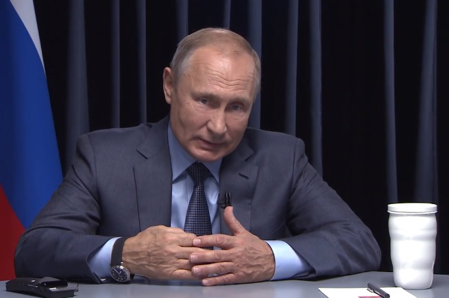 Путин обвини Полша в сътрудничество с  Хитлер, Варшава реагира остро