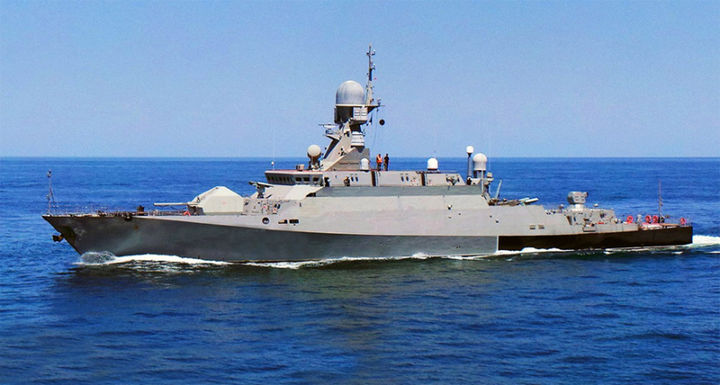 Русия и Сирия провеждат съвместни военни учения в Средиземно море