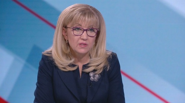 Министър Петя Аврамова: Климатичните промени са причина за водния режим в Перник