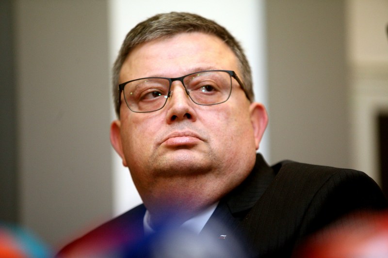 ВСС прие оставката на Цацаров като главен прокурор
