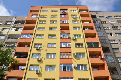 24 фирми в картел при санирането на блокове